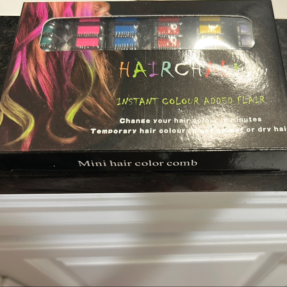 Hair chalk combs